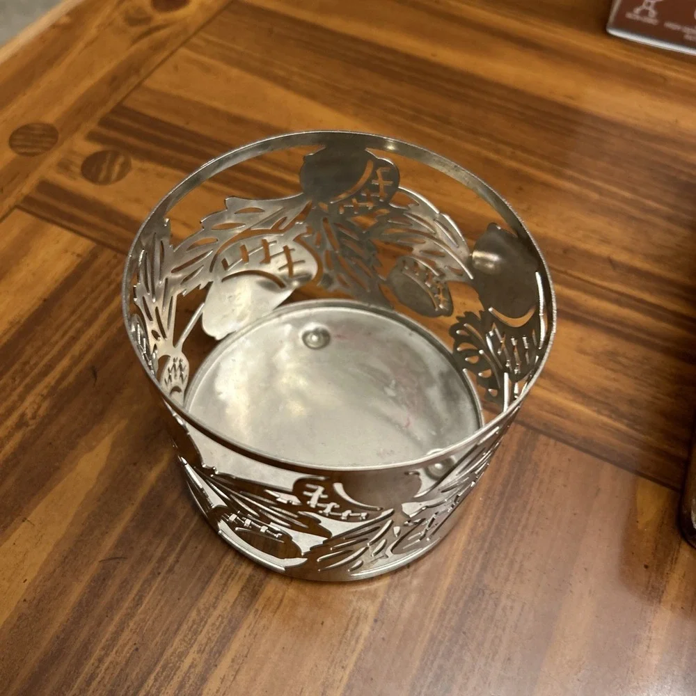 Bath Body Works Vintage Fall Pine‎ Cones Nuts 3 Wick Holder